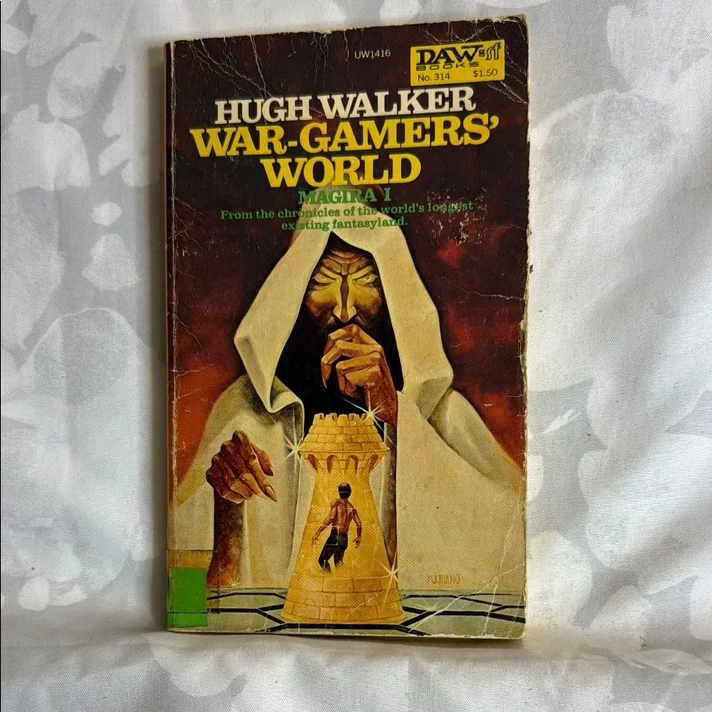 War Gamers World by Hugh Walker